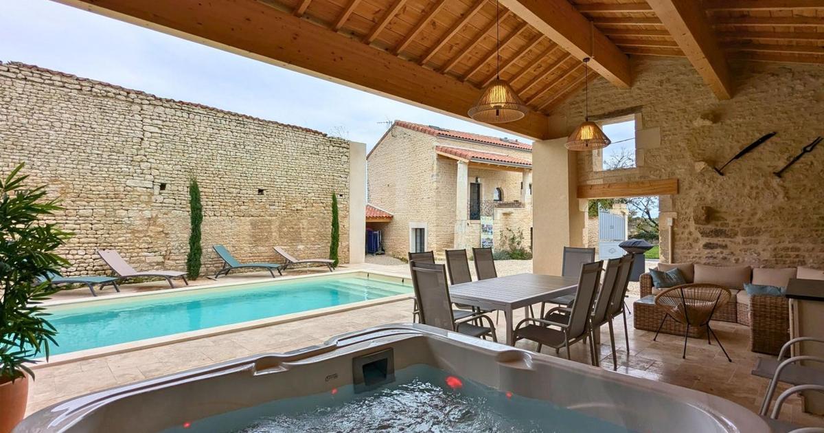 Gîte - Le Clos des Fins Bois - SAINT AMANT DE NOUERE, Nouvelle