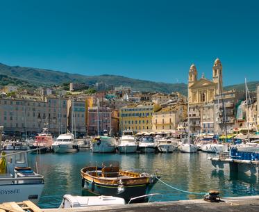Le port et la ville de Bastia
