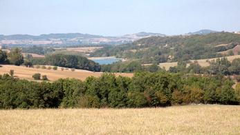 Le lac de Salabert dans le Lot et Garonne