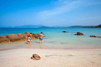 Family and group rentals, Corsica